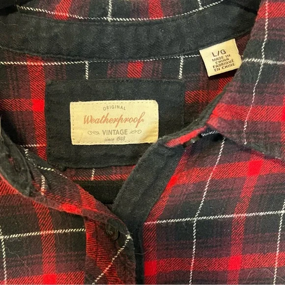 Weatherproof Red and Black Plaid Button Down Shirt Size Large - Picture 3 of 6